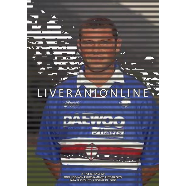 1998 PRIMI PIANI ROSA GIOCATORI SAMPDORIA CALCIO NELLA FOTO EMANUELE PESARESI AG ALDO LIVERANI SAS