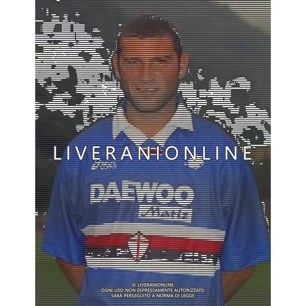 1998 PRIMI PIANI ROSA GIOCATORI SAMPDORIA CALCIO NELLA FOTO EMANUELE PESARESI AG ALDO LIVERANI SAS