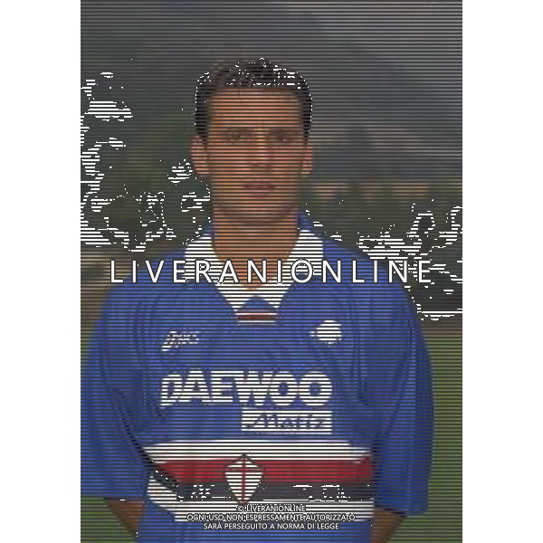 1998 PRIMI PIANI ROSA GIOCATORI SAMPDORIA CALCIO NELLA FOTO VINCENZO MONTELLA AG ALDO LIVERANI SAS