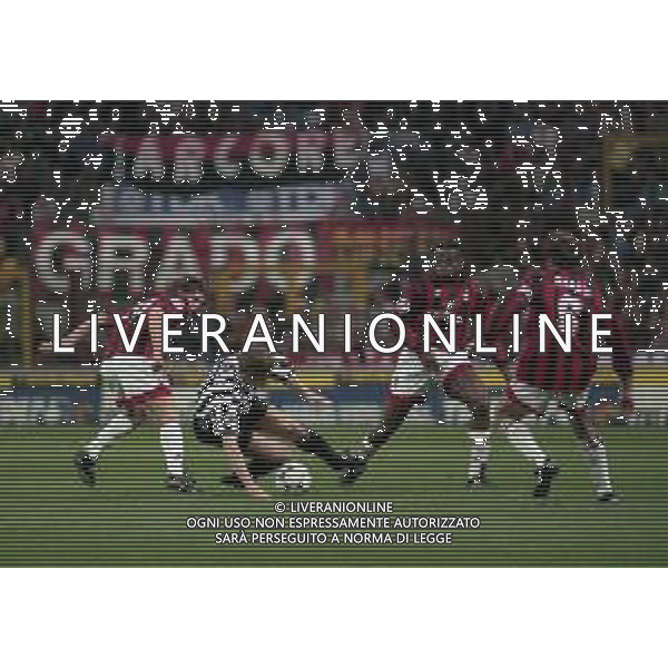 06-04-1997 MILANO -CAMPIONATO DI CALCIO SERIE A MILAN -JUVENTUS 1-6 NELLA FOTO AZIONE DI GIOCO AG ALDO LIVERANI SAS