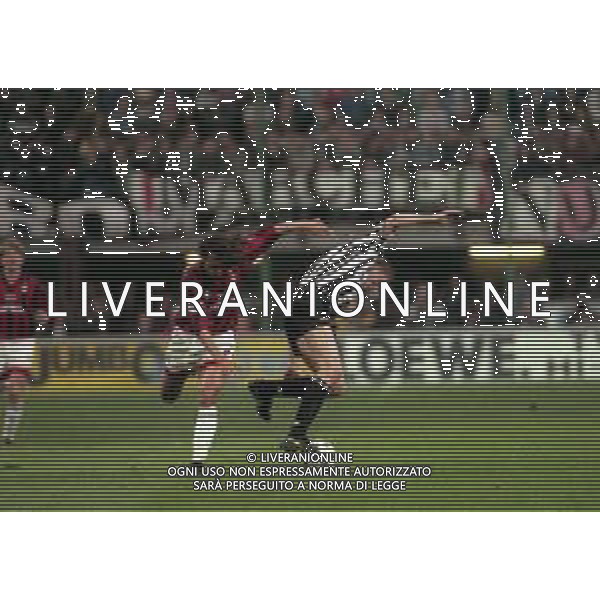 06-04-1997 MILANO -CAMPIONATO DI CALCIO SERIE A MILAN -JUVENTUS 1-6 NELLA FOTO AZIONE DI GIOCO AG ALDO LIVERANI SAS