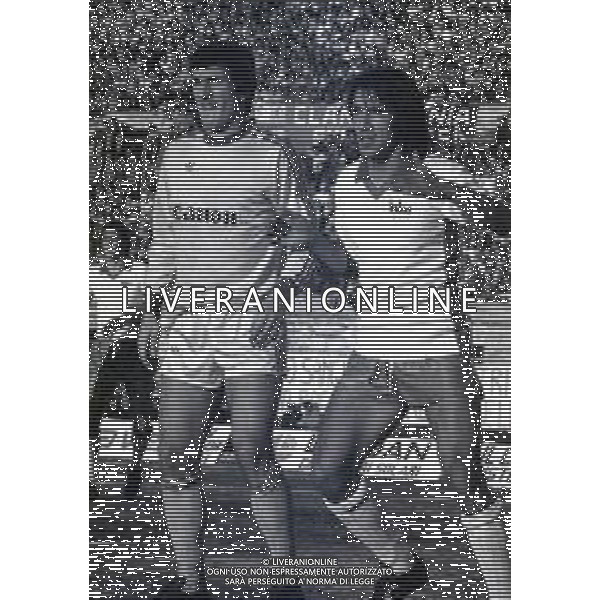 18-04-1981 CATANIA CAMPIONATO DI CALCIO SERIE B CATANIA-VERONA 1-0 NELLA FOTO LUIGI MANUELI-ENRICO VELLA AG ALDO LIVERANI SAS 