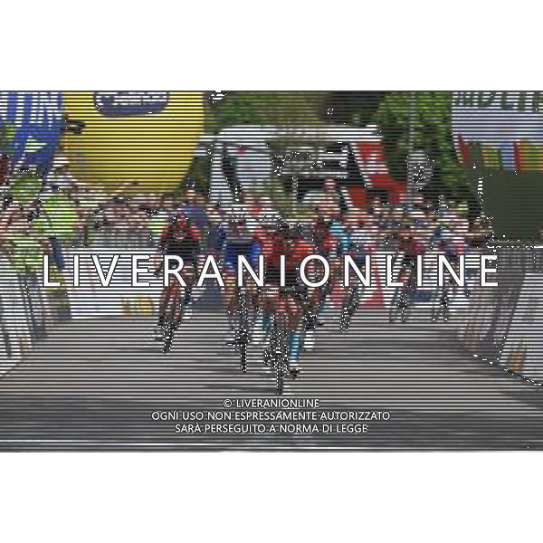 19-04-2022 Tour Of The Alps; Tappa 02 Fiera Di Primiero - Lana; 2022, Bahrain - Victorious; 2022, Groupama - Fdj; Bilbao, Peio; Valter, Attila; Lana; ©SIROTTI/AGENZIA ALDO LIVERANI SAS