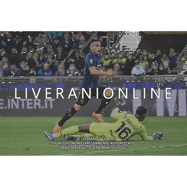 Lautaro Martinez (Inter) segna il gol del 2 a 0 Inter vs Milan Coppa Italia Frecciarossa - semifinale gara di ritorno Milano 19-04-2022 Stadio Giuseppe Meazza - San Siro foto Roberto Garavaglia/ag. Aldo Liverani sas /AGENZIA ALDO LIVERANI SAS