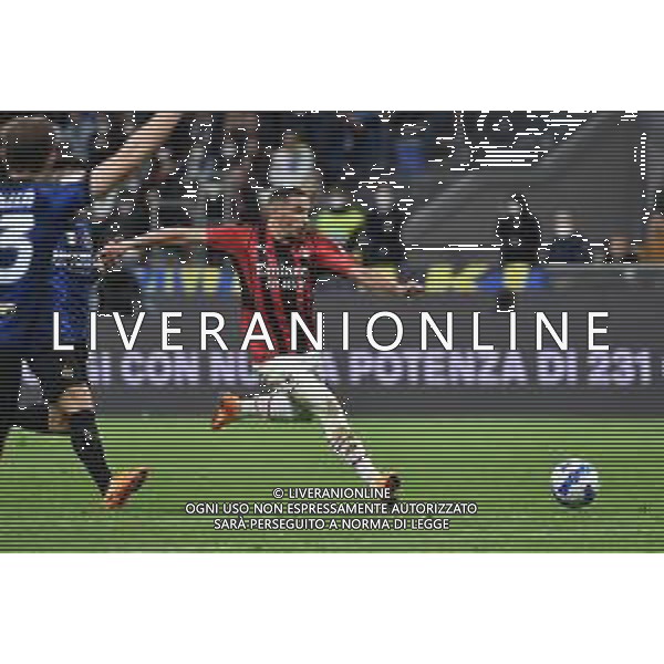 Ismael Bennacer (Milan) segna il gol dell\'1 a 2 ma poi il VAR lo annulla per fuorigioco Inter vs Milan Coppa Italia Frecciarossa - semifinale gara di ritorno Milano 19-04-2022 Stadio Giuseppe Meazza - San Siro foto Roberto Garavaglia/ag. Aldo Liverani sas /AGENZIA ALDO LIVERANI SAS