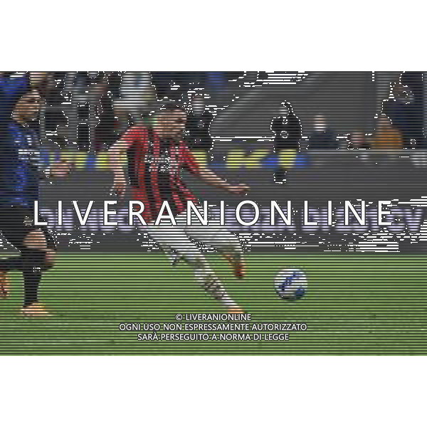 Ismael Bennacer (Milan) segna il gol dell\'1 a 2 ma poi il VAR lo annulla per fuorigioco Inter vs Milan Coppa Italia Frecciarossa - semifinale gara di ritorno Milano 19-04-2022 Stadio Giuseppe Meazza - San Siro foto Roberto Garavaglia/ag. Aldo Liverani sas /AGENZIA ALDO LIVERANI SAS