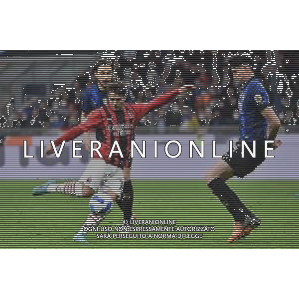Brahim Diaz (Milan) e sulla DX Alessandro Bastoni (Inter) Inter vs Milan Coppa Italia Frecciarossa - semifinale gara di ritorno Milano 19-04-2022 Stadio Giuseppe Meazza - San Siro foto Roberto Garavaglia/ag. Aldo Liverani sas /AGENZIA ALDO LIVERANI SAS