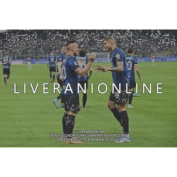 Lautaro Martinez (Inter) SX e Joaquin Correa (Inter) DX esultano dopo il gol dell\'1 a 0 Inter vs Milan Coppa Italia Frecciarossa - semifinale gara di ritorno Milano 19-04-2022 Stadio Giuseppe Meazza - San Siro foto Roberto Garavaglia/ag. Aldo Liverani sas /AGENZIA ALDO LIVERANI SAS