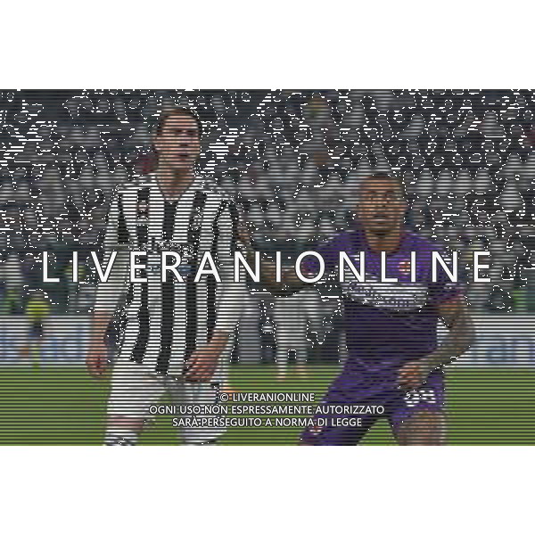 Torino 10.02.2022 Stadio Allianz Stadium ©Alessandro Falzone/Agenzia Aldo Liverani Juventus vs Fiorentina Semifinale di Coppa Italia Frecciarossa 2021/2022 Nella foto : DUSAN VLAHOVIC-IGOR ©FALZONE/AGENZIA ALDO LIVERANI SAS