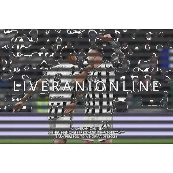 Torino 10.02.2022 Stadio Allianz Stadium ©Alessandro Falzone/Agenzia Aldo Liverani Juventus vs Fiorentina Semifinale di Coppa Italia Frecciarossa 2021/2022 Nella foto : Esultanza gol di Federico Berbardeschi con Danilo ©Falzone/AGENZIA ALDO LIVERANI SAS