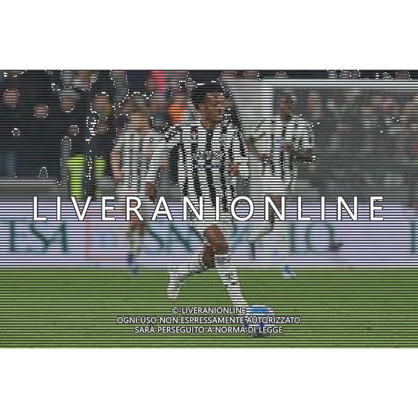 Torino 10.02.2022 Stadio Allianz Stadium ©Alessandro Falzone/Agenzia Aldo Liverani Juventus vs Fiorentina Semifinale di Coppa Italia Frecciarossa 2021/2022 Nella foto : Juan Cuadrado ©Falzone/AGENZIA ALDO LIVERANI SAS