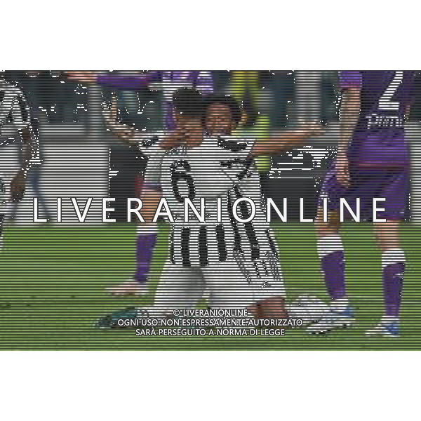 Torino 10.02.2022 Stadio Allianz Stadium ©Alessandro Falzone/Agenzia Aldo Liverani Juventus vs Fiorentina Semifinale di Coppa Italia Frecciarossa 2021/2022 Nella foto : Esultanza gol di Danilo con juan cuadrado ©Falzone/AGENZIA ALDO LIVERANI SAS
