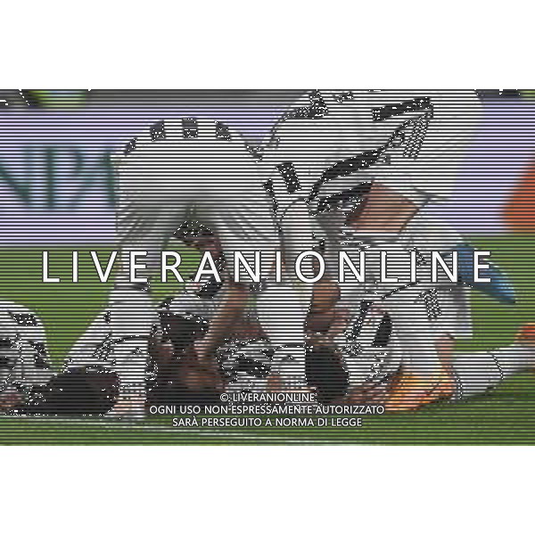 Torino 10.02.2022 Stadio Allianz Stadium ©Alessandro Falzone/Agenzia Aldo Liverani Juventus vs Fiorentina Semifinale di Coppa Italia Frecciarossa 2021/2022 Nella foto : Esultanza Danilo dopo il gol ©Falzone/AGENZIA ALDO LIVERANI SAS