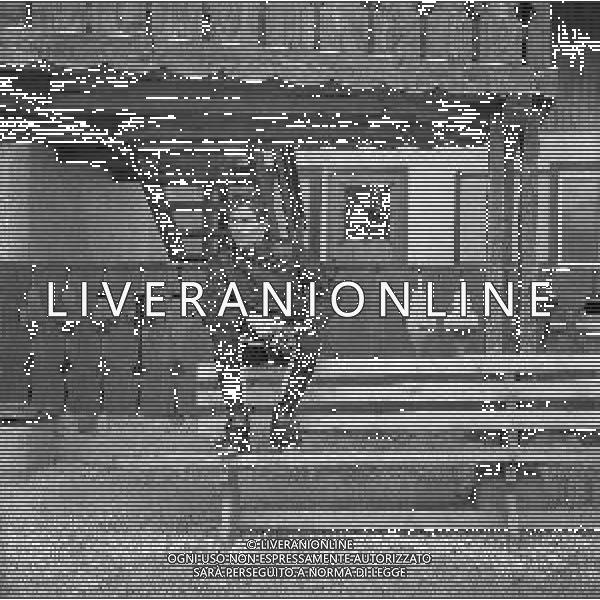 RETROSPETTIVA GIULIANO GEMMA ATTORE NELLA FOTO GIULIANO GEMMA A CORTINA D\'AMPEZZO ANNO 1969 AG ALDO LIVERANI SAS  