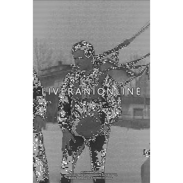 RETROSPETTIVA GIULIANO GEMMA ATTORE NELLA FOTO GIULIANO GEMMA A CORTINA D\'AMPEZZO ANNO 1969 AG ALDO LIVERANI SAS  