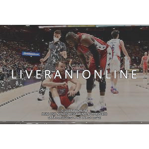 ¬© TVRG infortunio Sergio Rodriguez (Olimpia Milano) AX Armani Exchange Milano vs Anadolu Efes Istanbul Turkish Airlines EuroLeague gara 2 quarti di finale playoff Assago (MI) 21-04-2022 Mediolanum Forum foto Roberto Garavaglia/ag. Aldo Liverani sas/AGENZIA ALDO LIVERANI SAS