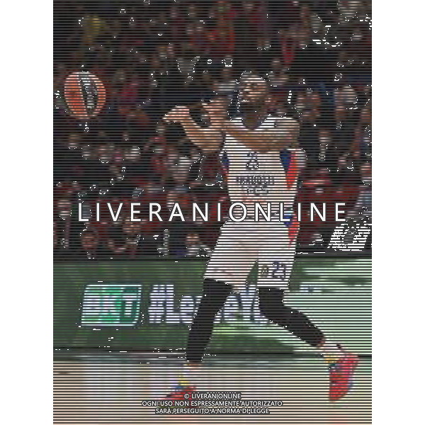 ¬© TVRG James Anderson (Anadolu Efes Istanbul) AX Armani Exchange Milano vs Anadolu Efes Istanbul Turkish Airlines EuroLeague gara 2 quarti di finale playoff Assago (MI) 21-04-2022 Mediolanum Forum foto Roberto Garavaglia/ag. Aldo Liverani sas/AGENZIA ALDO LIVERANI SAS