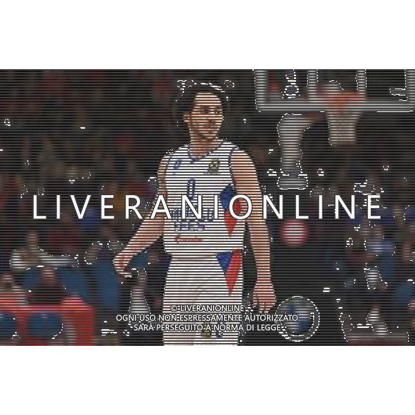 ¬© TVRG Shane Larkin (Anadolu Efes Istanbul) AX Armani Exchange Milano vs Anadolu Efes Istanbul Turkish Airlines EuroLeague gara 2 quarti di finale playoff Assago (MI) 21-04-2022 Mediolanum Forum foto Roberto Garavaglia/ag. Aldo Liverani sas/AGENZIA ALDO LIVERANI SAS