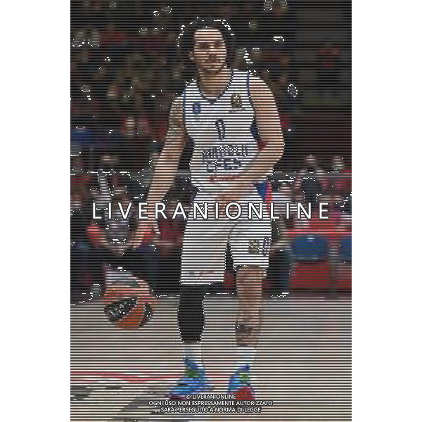 ¬© TVRG Shane Larkin (Anadolu Efes Istanbul) AX Armani Exchange Milano vs Anadolu Efes Istanbul Turkish Airlines EuroLeague gara 2 quarti di finale playoff Assago (MI) 21-04-2022 Mediolanum Forum foto Roberto Garavaglia/ag. Aldo Liverani sas/AGENZIA ALDO LIVERANI SAS