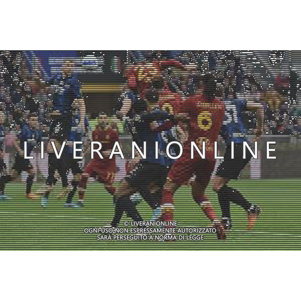 sullo 0 a 0 occasione da gol per Gianluca Mancini (Roma) Inter vs Roma Campionato Serie A TIM - 34a giornata Milano 23-04-2022 Stadio Giuseppe Meazza - San Siro foto Roberto Garavaglia/ag. Aldo Liverani sas/AG ALDO LIVERANI SAS