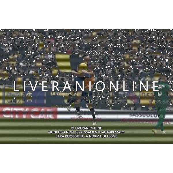 Foto Alessandro Castaldi/AGENZIA ALDO LIVERANI SAS Modena Vs Pontedera - Serie C Lega Pro 2021/2022 - 23/04/22 Modena, - Stadio Alberto Braglia - Italia - Nella foto: esultanza dopo il goal Fabio Scarsella (Modena) ©ACastaldi/AG ALDO LIVERANI SAS