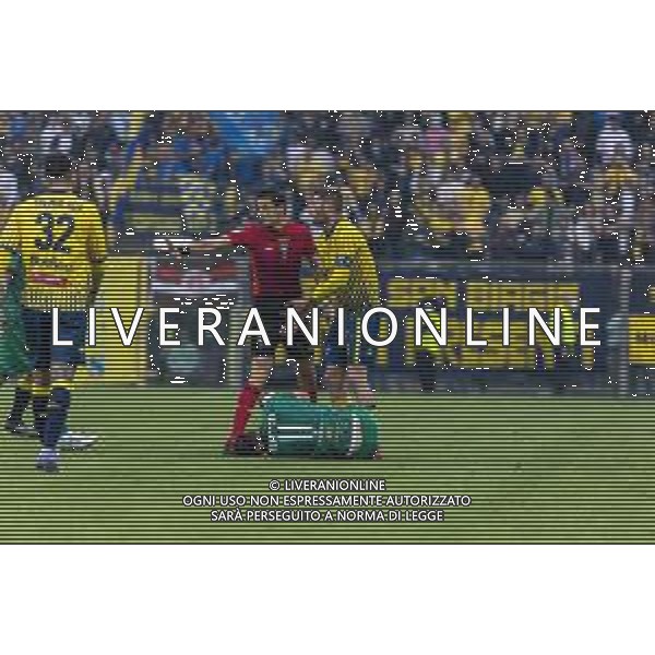 Foto Alessandro Castaldi/AGENZIA ALDO LIVERANI SAS Modena Vs Pontedera - Serie C Lega Pro 2021/2022 - 23/04/22 Modena, - Stadio Alberto Braglia - Italia - Nella foto: Antonio Pergreffi (Modena) e Cristian Mutton (Pontedera) ©ACastaldi/AG ALDO LIVERANI SAS