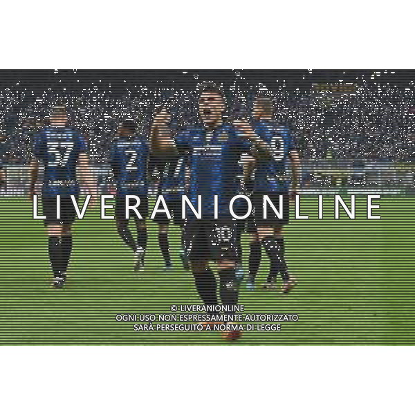 Lautaro Martinez (Inter) esulta dopo il gol del 3 a 0 Inter vs Roma Campionato Serie A TIM - 34a giornata Milano 23-04-2022 Stadio Giuseppe Meazza - San Siro foto Roberto Garavaglia/ag. Aldo Liverani sas