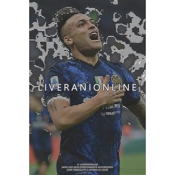 Lautaro Martinez (Inter) esulta dopo il gol del 3 a 0 Inter vs Roma Campionato Serie A TIM - 34a giornata Milano 23-04-2022 Stadio Giuseppe Meazza - San Siro foto Roberto Garavaglia/ag. Aldo Liverani sas