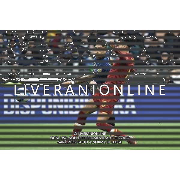 Lautaro Martinez (Inter) SX Chris Smalling (Roma) DX Inter vs Roma Campionato Serie A TIM - 34a giornata Milano 23-04-2022 Stadio Giuseppe Meazza - San Siro foto Roberto Garavaglia/ag. Aldo Liverani sas