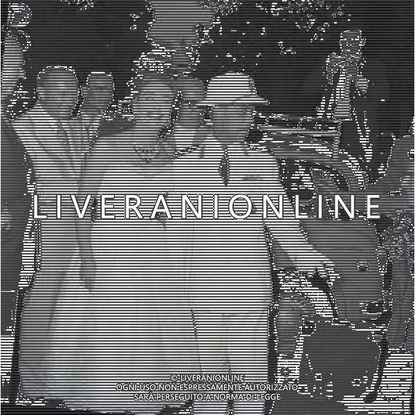 RETROSPETTIVA JOAN CRAWFORD ATTRICE NELLA FOTO JOAN CRAWFORD A ROMA NELL\'ANNO 1952 AG ALDO LIVERANI SAS