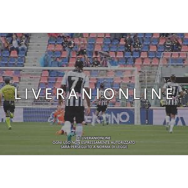 BOLOGNA - UDINESE CAMPIONATO CALCIO SERIE A TIM 24.04.2022 NELLA FOTO IL GOL DI RICCARDO ORSOLINI POI ANNULLATO PER FUORIGIOCO ©VILLANI / AGENZIA ALDO LIVERANI SAS