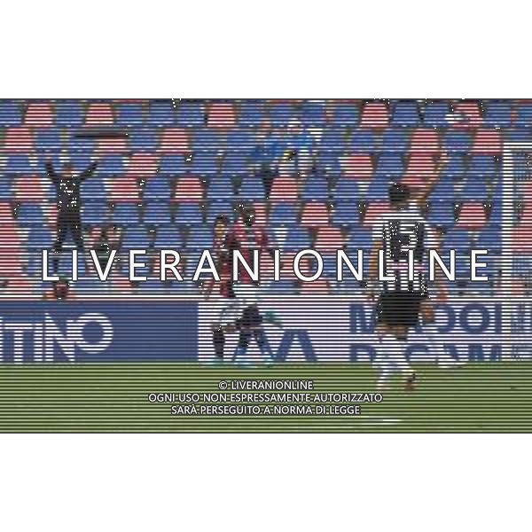 BOLOGNA - UDINESE CAMPIONATO CALCIO SERIE A TIM 24.04.2022 NELLA FOTO IL GOL DI RICCARDO ORSOLINI POI ANNULLATO PER FUORIGIOCO ©VILLANI / AGENZIA ALDO LIVERANI SAS