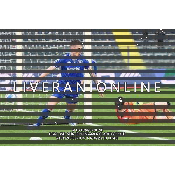 Fabio Fagiolini/LMedia - Empoli FC vs SSC Napoli - italian soccer Serie A match 2021/2022 April 24 2022 - Carlo Castellani stadium Empoli, Italy Empoli FC vs SSC Napoli Photo showing: Andrea Pinamonti (Empoli) celebrates with teammates after scoring the 3-2 goal @Fabio Fagiolini/LiveMedia ag aldo liverani sas