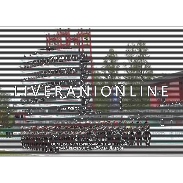 IMOLA 24-04-2022 GRAN PREMIO ROLEX GP DEL MADE IN ITALY E DELL\'EMILIA ROMAGNA NELLA FOTO LA BANDA DEI CARABINIERI SUONA L\'INNO NAZIONALE ITALIANO PRIMA DELLA PARTENZA ©SANNA/ AGENZIA ALDO LIVERANI SAS