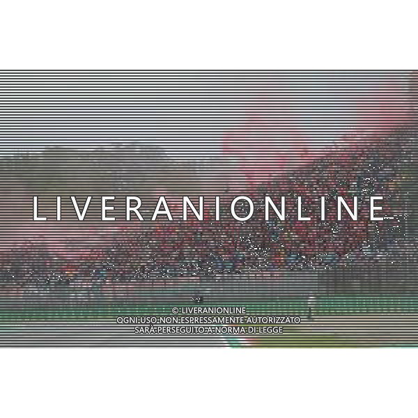 IMOLA 24-04-2022 GRAN PREMIO ROLEX GP DEL MADE IN ITALY E DELL\'EMILIA ROMAGNA NELLA FOTO LA CURVA DELLA RIVAZZA PIENA DI TIFOSI DELLA FERRARI ALL\'AUTODROMO "ENZO E DINO FERRARI" ©SANNA/ AGENZIA ALDO LIVERANI SAS