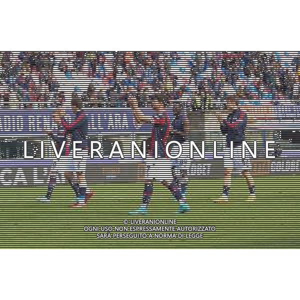 BOLOGNA - UDINESE CAMPIONATO CALCIO SERIE A TIM 24.04.2022 NELLA FOTO I GIOCATORI DEL BOLOGNA SALUTANO I TIFOSI A FINE PARTITA ©VILLANI / AGENZIA ALDO LIVERANI SAS