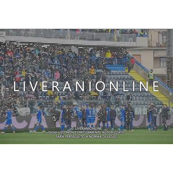 Fabio Fagiolini/LMedia - Empoli FC vs SSC Napoli - italian soccer Serie A match 2021/2022 April 24 2022 - Carlo Castellani stadium Empoli, Italy Empoli FC vs SSC Napoli Photo showing: Empoli teams under fans @Fabio Fagiolini/LiveMedia AG ALDO LIVERANI SAS