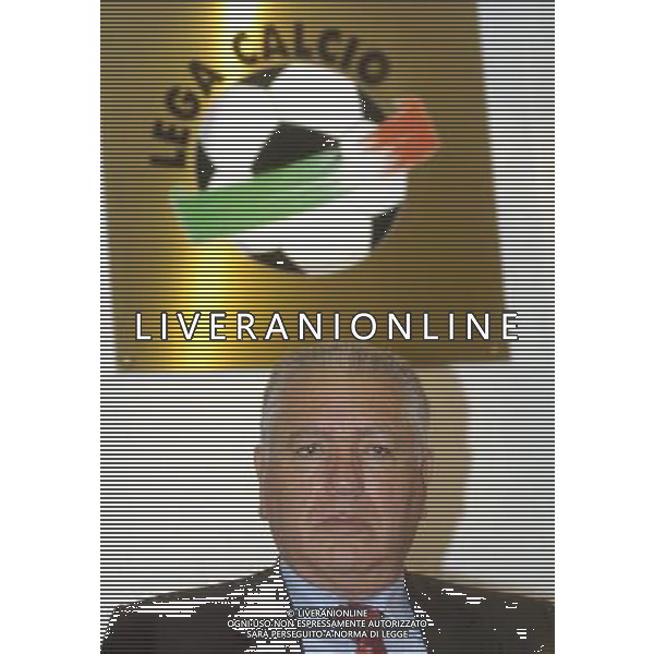 MILANO 14-10-05 VIA ROSELLINI 4 ASSEMBLEA STRAORDINARIA SERIE B E ASSEMBLEA GENERALE STRAORDINARIA LEGA CALCIO NELLA FOTO: MATARRESE PH: CAPRA/LIVERANI