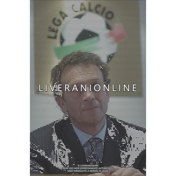 MILANO 14-10-05 VIA ROSELLINI 4 ASSEMBLEA STRAORDINARIA SERIE B E ASSEMBLEA GENERALE STRAORDINARIA LEGA CALCIO NELLA FOTO: MATARRESE - CELLINO - GALLIANI PH: CAPRA/LIVERANI