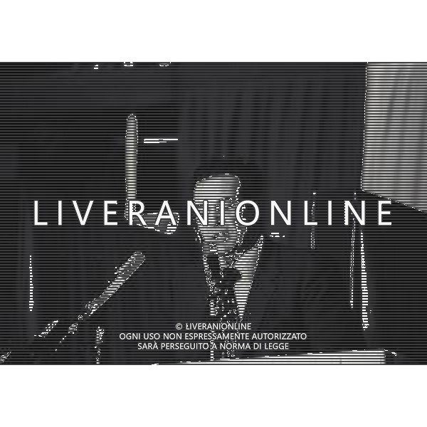 RETROSPETTIVA LUCIANO LAMA POLITICO NELL FOTO LUCIANO LAMA A ROMA AL CONGRESSO DEL PARTITO COMUNISTA ITALIANO NELL\'ANNO 1975 AG ALDO LIVERANI SAS 