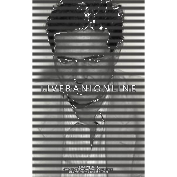 RETROSPETTIVA LUCIANO LAMA POLITICO NELL FOTO LUCIANO LAMA A ROMA NELL\'ANNO 1982 AG ALDO LIVERANI SAS 