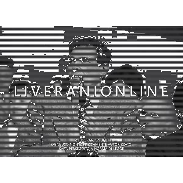 RETROSPETTIVA LUCIANO LAMA POLITICO NELL FOTO LUCIANO LAMA A MILANO NELL\'ANNO 1982-1983 AL CONGRESSO DEL PARTITO COMUNISTA ITALIANO AG ALDO LIVERANI SAS 