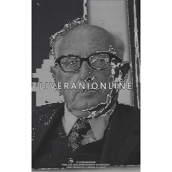 RETROSPETTIVA PIETRO NENNI POLITICO NELLA FOTO NENNI PIETRO A GENOVA NELL\'ANNO 1972 AL CONGRESSO DEL PARTITO SOCIALISTA ITALIANO AG ALDO LIVERANI SAS 