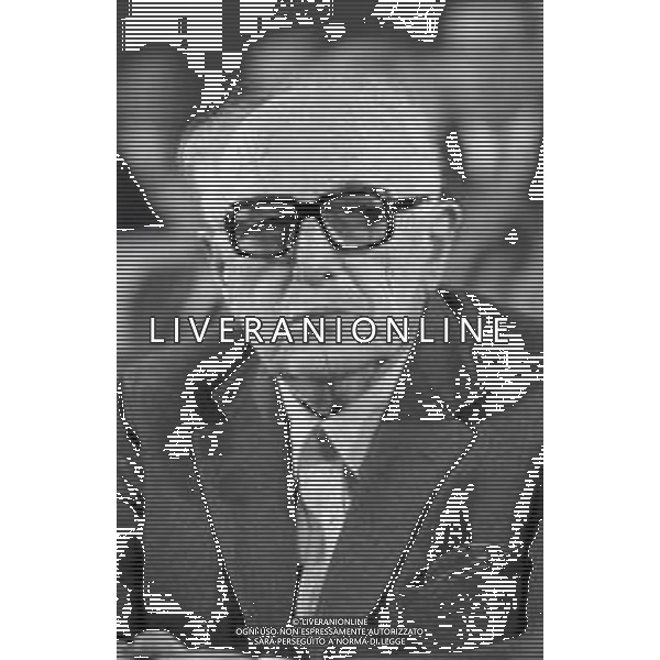 RETROSPETTIVA PIETRO NENNI POLITICO NELLA FOTO NENNI PIETRO A ROMA NELL\'ANNO 1976 AL CONGRESSO DEL PARTITO SOCIALISTA ITALIANO AG ALDO LIVERANI SAS 