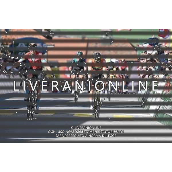 27-04-2022 Tour De Romandie; Tappa 01 La Grande Beroche - Romont; 2022, Bahrain - Victorious; 2022, Jumbo - Visma; Teuns, Dylan; Dennis, Rohan; Romont; ©SIROTTI/AGENZIA ALDO LIVERANI SAS