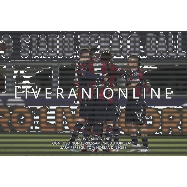 Bologna - Inter Campionato di Calcio Serie A TIM 27/04/2022 nella foto: esultanza bologna a fine gara ©Claudio Zamagni/Agenzia Aldo Liverani during Italian Serie A soccer match between BOLOGNA F.C. and INTERNAZIONALE F.C. at Renato Dall\'Ara Stadium on April 27 2022 photo credit by Claudio Zamagni/Aldo Liverani Photo Agency/AGENZIA ALDO LIVERANI SAS