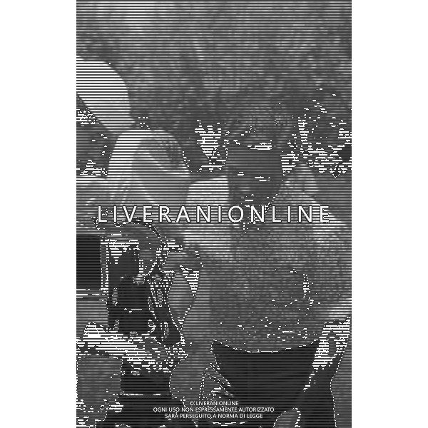 RETROSPETTIVA PIER PAOLO PASOLINI REGISTA NELLA FOTO SUL SET DURANTE LE RIPRESE DEL FILM \'EDIPO RE\', A LODI-MILANO NEL 1967 ©Archivio Giovanni Liverani/AG ALDO LIVERANI SAS