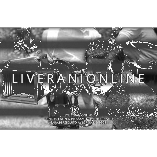 RETROSPETTIVA PIER PAOLO PASOLINI REGISTA NELLA FOTO SUL SET DURANTE LE RIPRESE DEL FILM \'EDIPO RE\', A LODI-MILANO NEL 1967 ©Archivio Giovanni Liverani/AG ALDO LIVERANI SAS