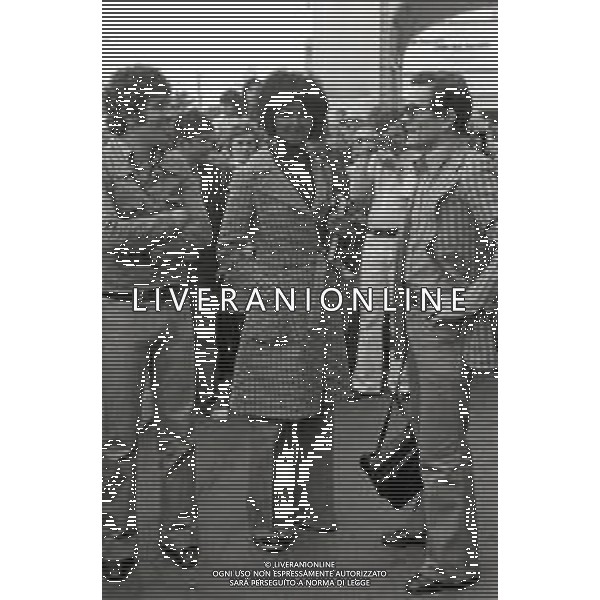 RETROSPETTIVA PIER PAOLO PASOLINI REGISTA NELLA FOTO CON NINETTO DAVOLI ED INES PELLEGRINI AL FESTIVAL DI CANNES NEL 1974 ©Archivio Giovanni Liverani/AG ALDO LIVERANI SAS