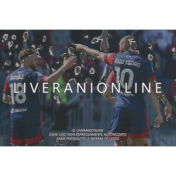 30-4-2022. Cagliari Calcio-Hellas Verona F.C., 35° giornata Serie A 2021/2022. Italia, Sardegna, Cagliari, stadio Unipol Domus. Salvatore Moi/Aldo Liverani s.a.s.. Nella foto: Esultanza dopo Gol Joao Pedro Cagliari ©MOI/AGENZIA ALDO LIVERANI SAS